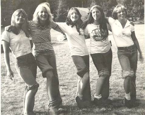 All Girl Crew 1975